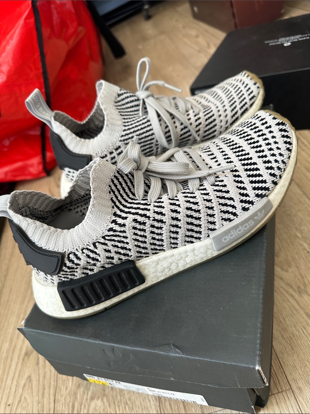 Adidas NMD R1